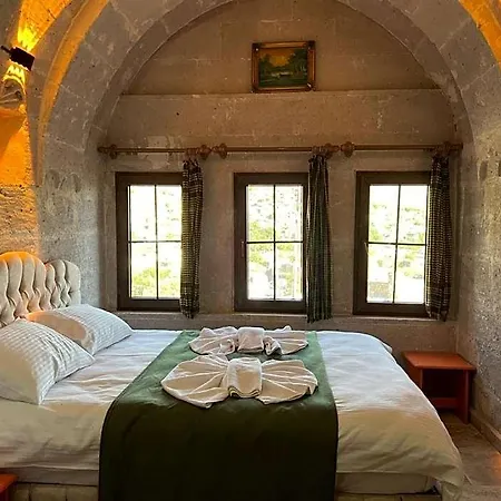 Yesiloez Cave Szálloda 3*